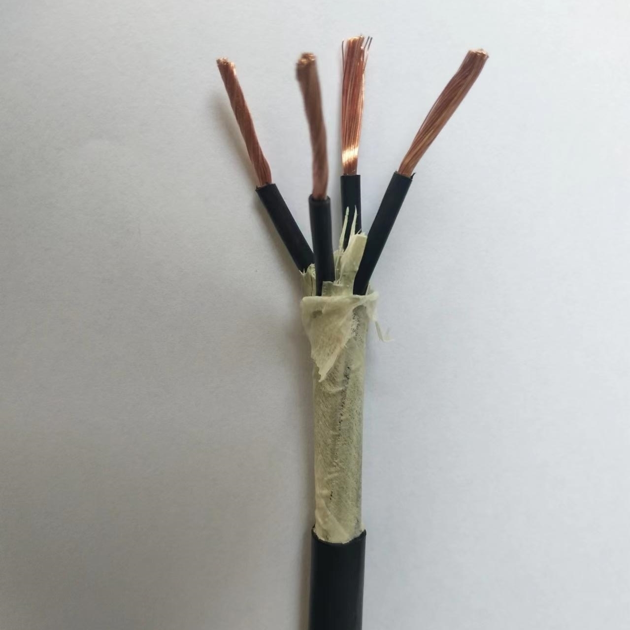 KVVRP7*4控制电缆